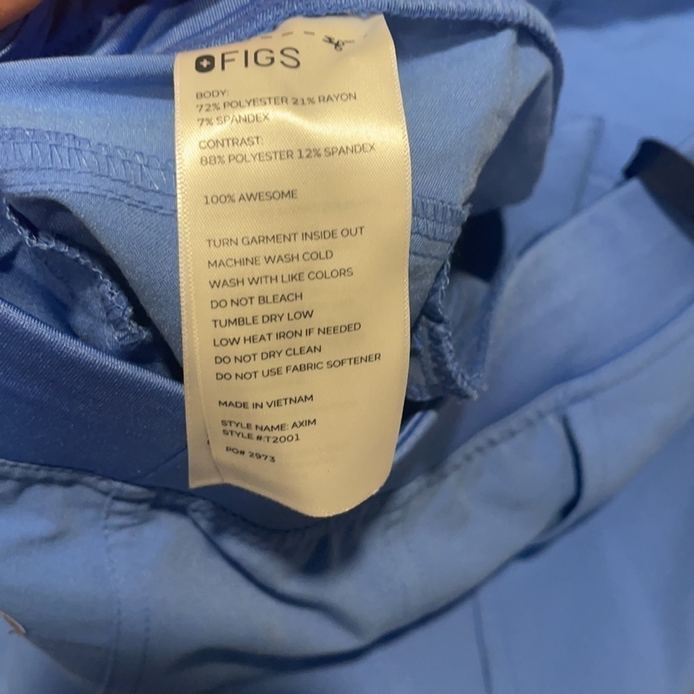 FIGS Axim Cargo Scrub Pants for Men — Classic Fit, Straight Leg size M - Picture 6 of 7